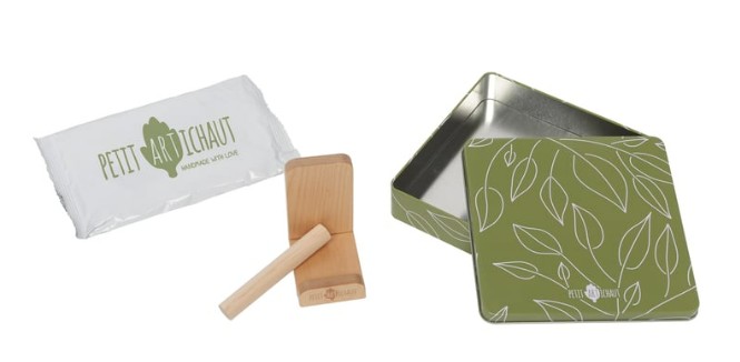 kovový rám na odtlačok